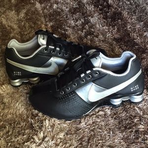 Nike shox size 7 womens